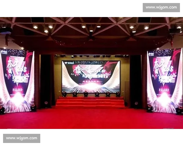 《闪光少女激烈比赛瞬间展现青春热血与音乐梦想的碰撞与突破》